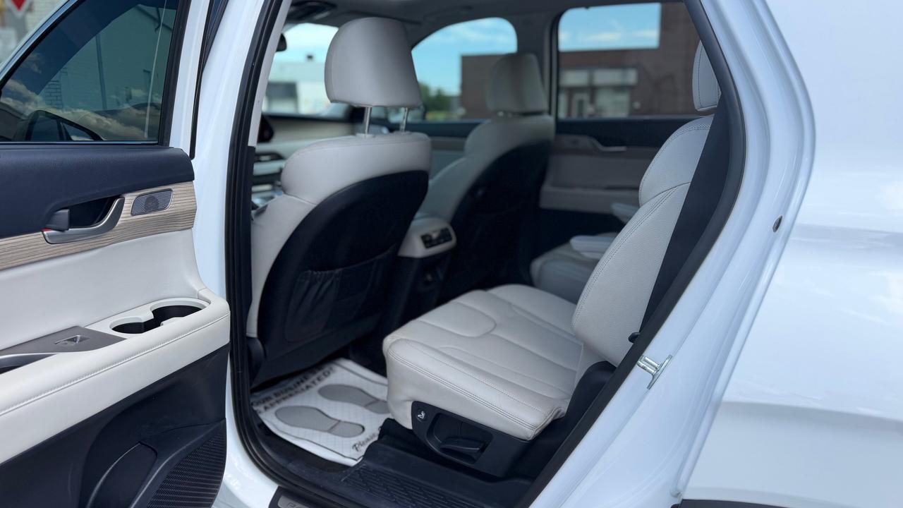 2022 Hyundai PALISADE LUXURY   AWD   7-PASSENGER   NO ACCIDENT   ONE OWN Photo