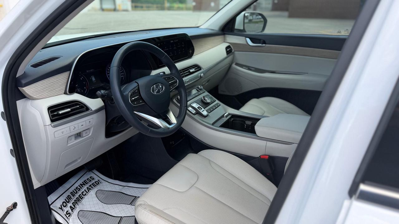 2022 Hyundai PALISADE LUXURY   AWD   7-PASSENGER   NO ACCIDENT   ONE OWN Photo
