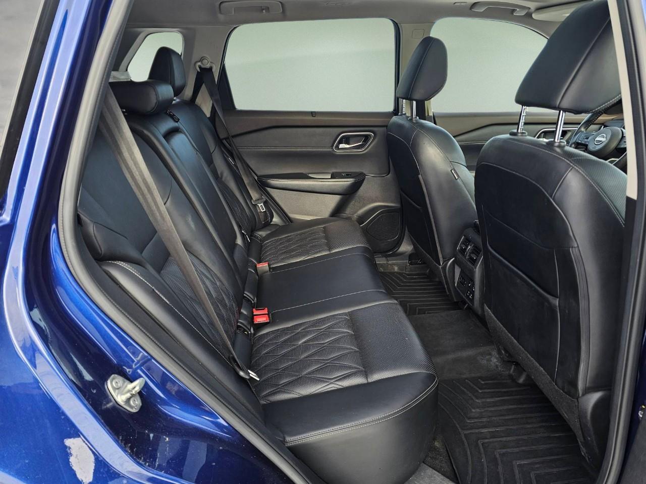 2023 Nissan Rogue Platinum 4dr All-Wheel Drive Sport Utility Photo