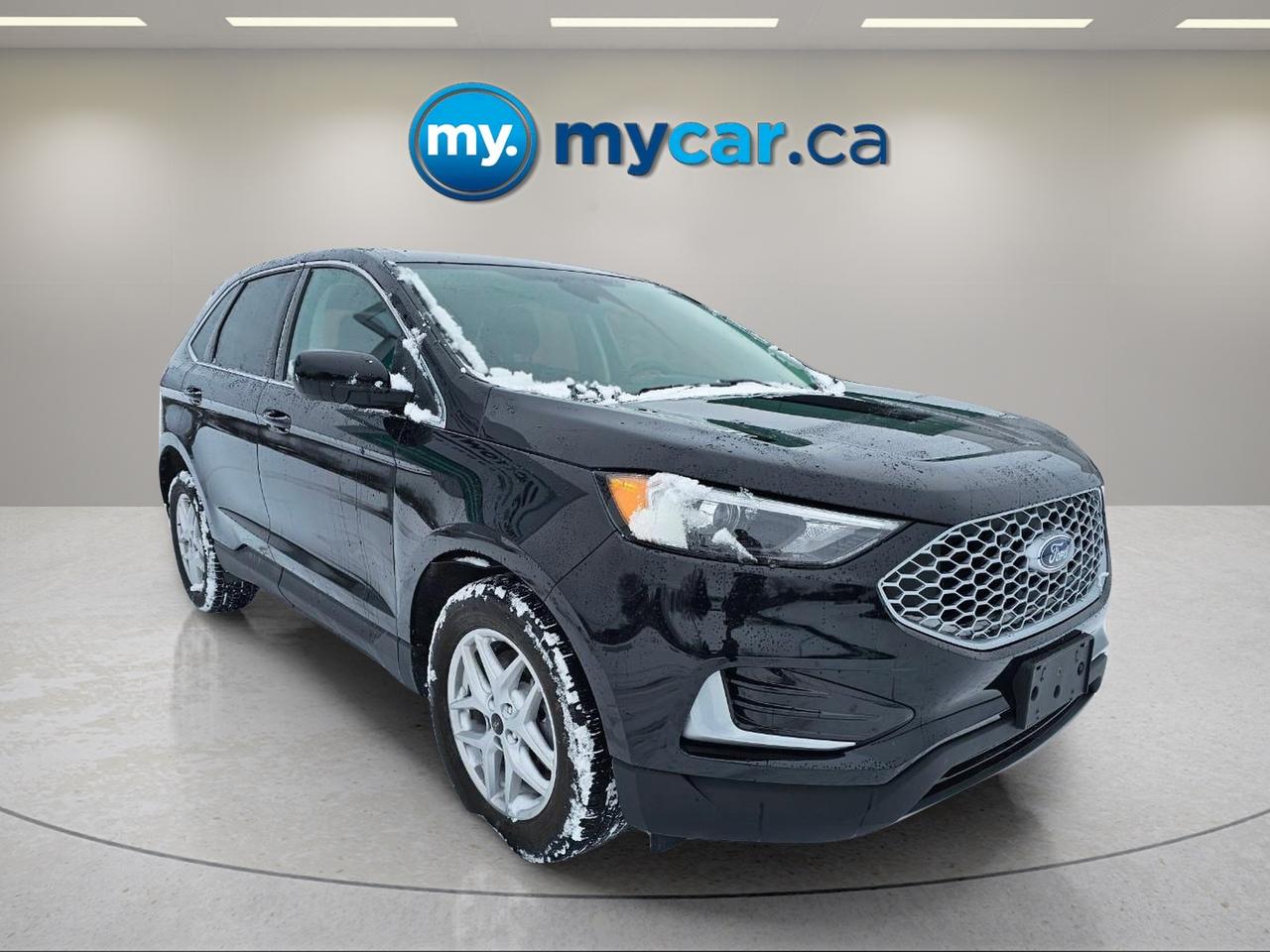 2024 Ford Edge  Photo2