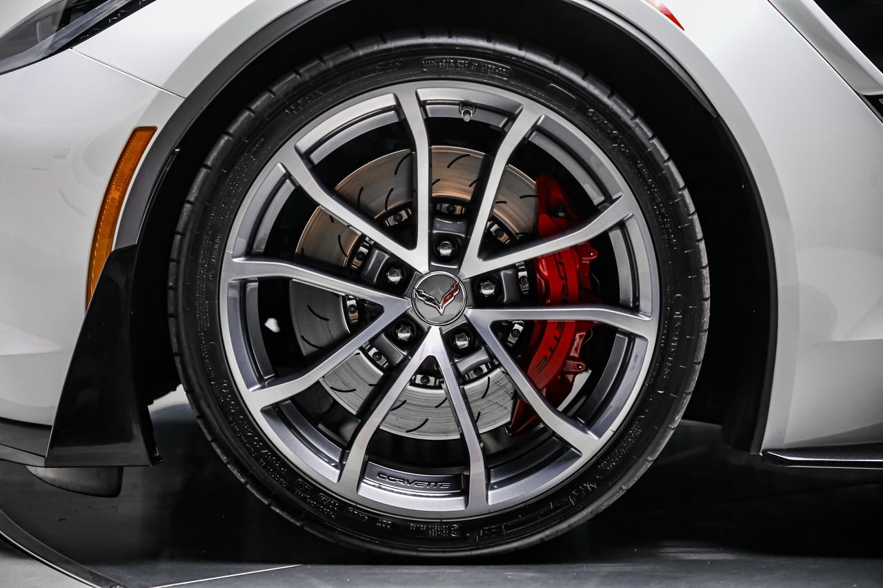 2019 Chevrolet Corvette GRAND SPORT 2LT 460HP 1OWNR REDINT LOWKM HERITAGE Photo