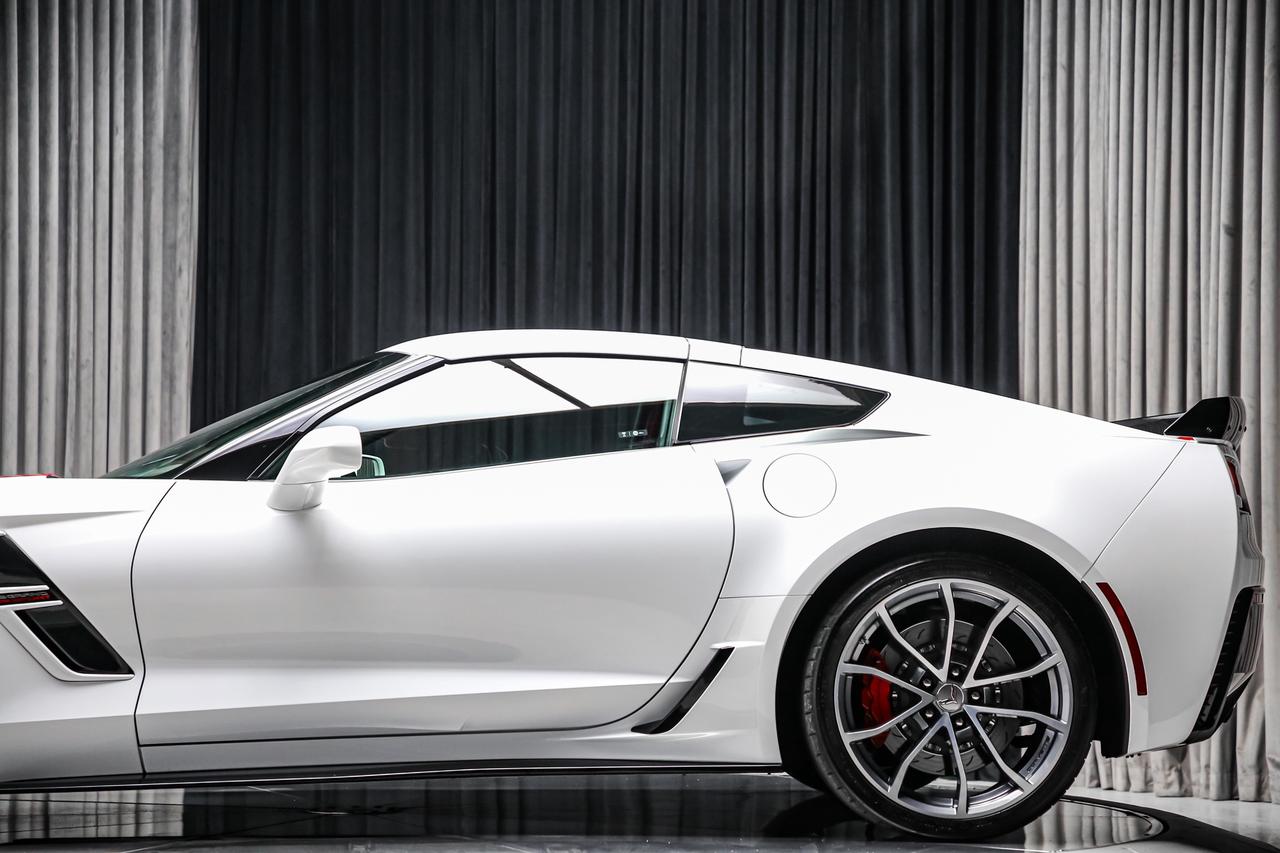 2019 Chevrolet Corvette GRAND SPORT 2LT 460HP 1OWNR REDINT LOWKM HERITAGE Photo