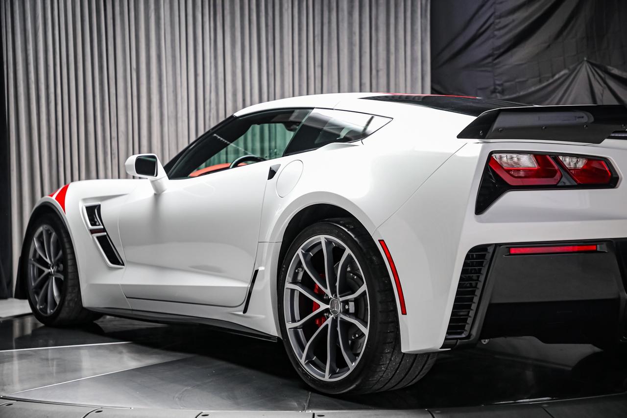 2019 Chevrolet Corvette GRAND SPORT 2LT 460HP 1OWNR REDINT LOWKM HERITAGE Photo