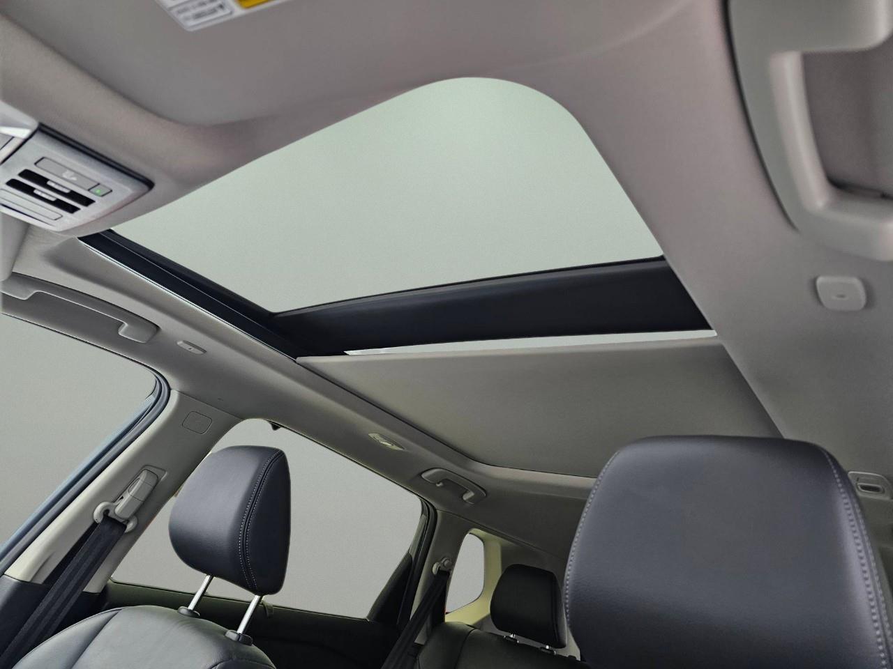 2024 Nissan Rogue SL 4dr All-Wheel Drive Sport Utility Photo