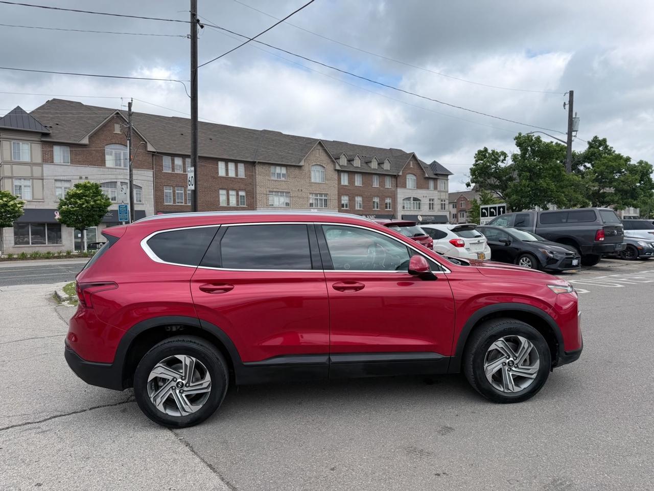 2021 Hyundai Santa Fe SEL Photo3