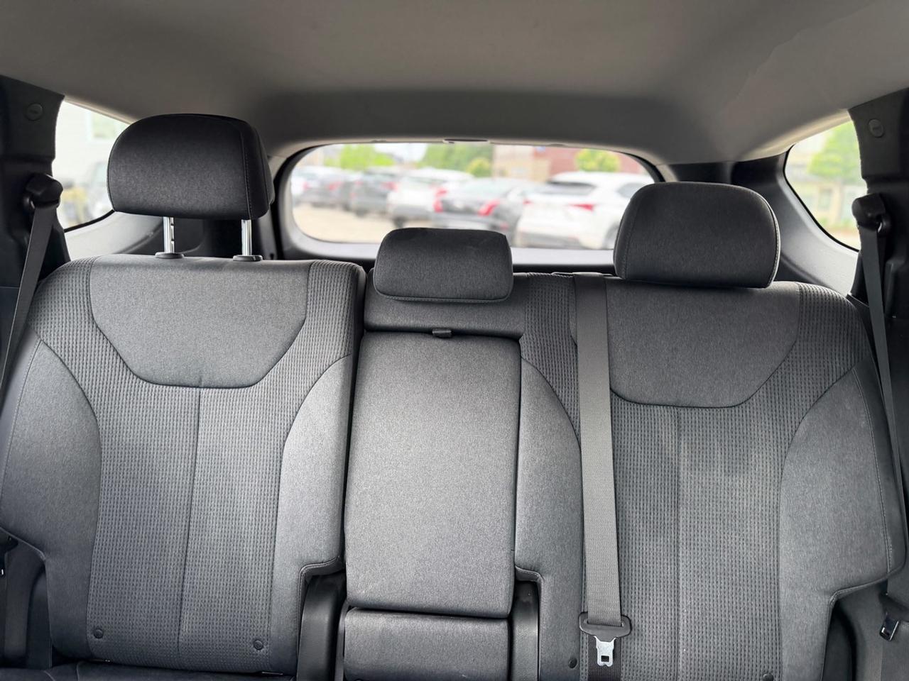 2021 Hyundai Santa Fe SEL Photo