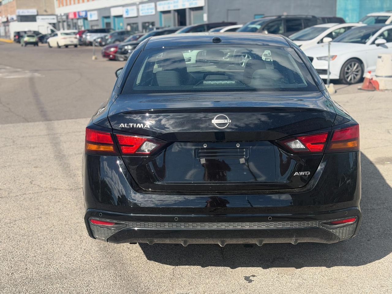 2023 Nissan Altima S Photo
