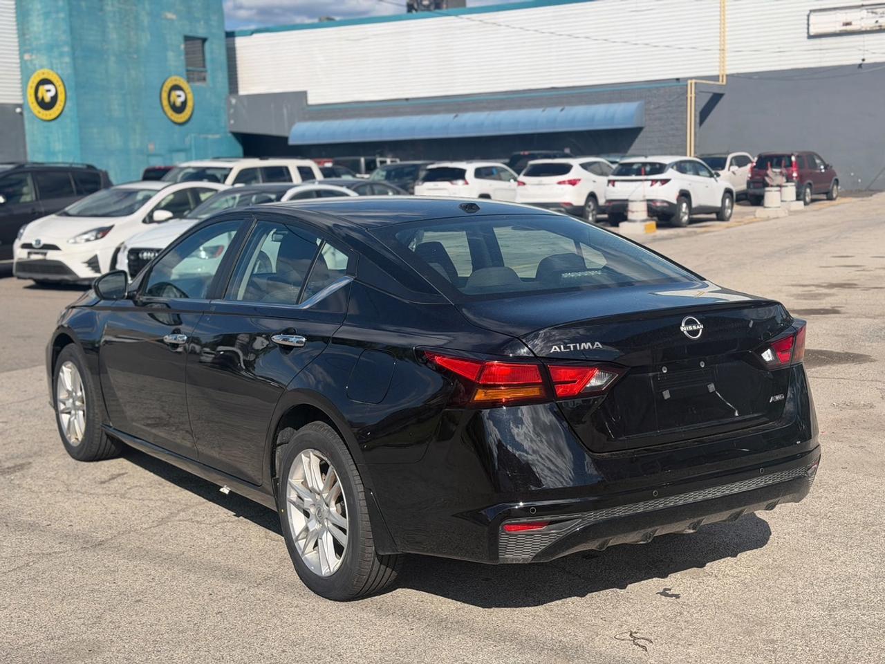 2023 Nissan Altima S Photo