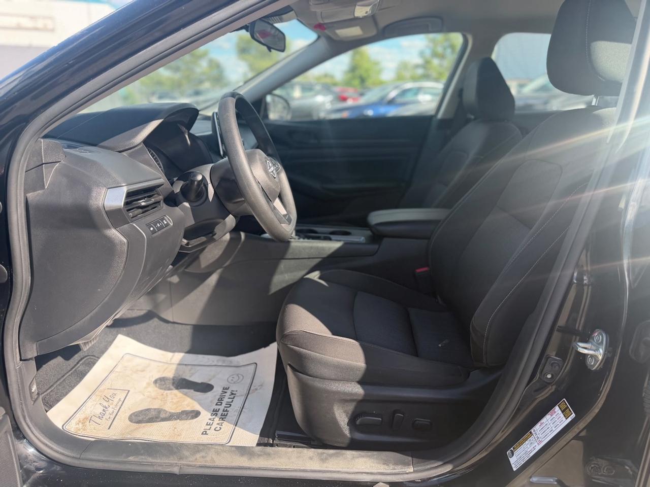 2023 Nissan Altima S Photo