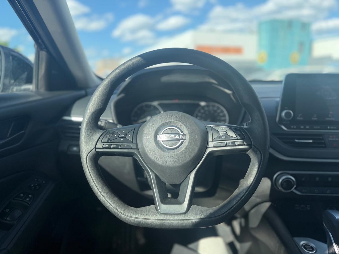2023 Nissan Altima S Photo