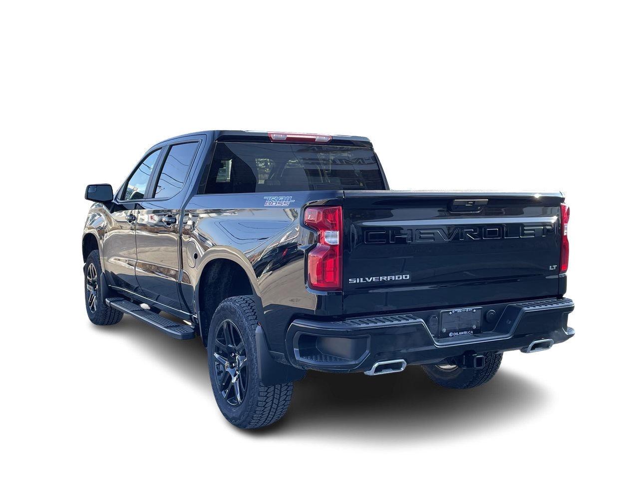 2022 Chevrolet Silverado 1500 Ltd Crew Cab 4x4 LT Trail Boss / Short Box Low Kil Photo