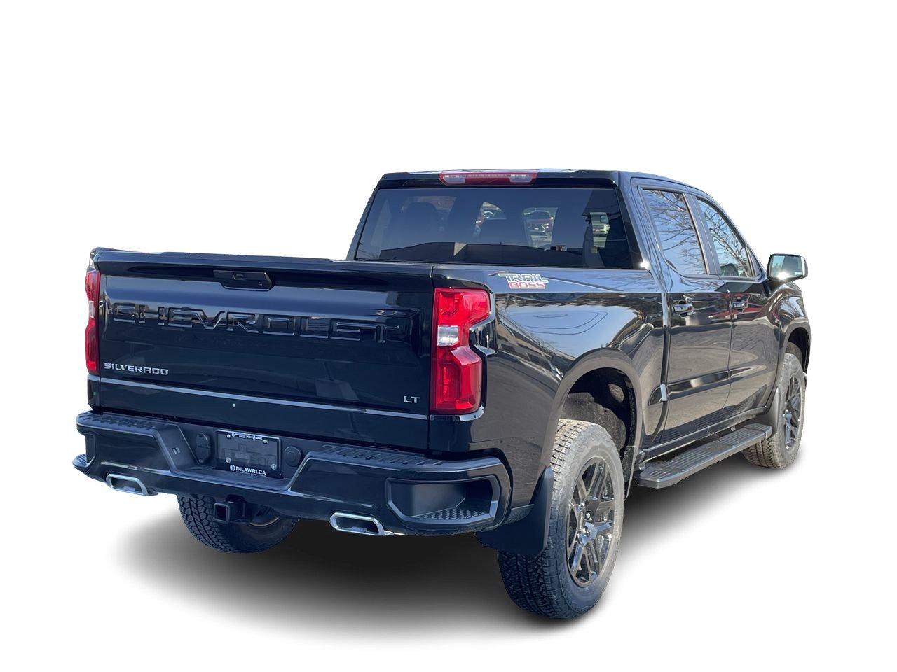 2022 Chevrolet Silverado 1500 Ltd Crew Cab 4x4 LT Trail Boss / Short Box Low Kil Photo