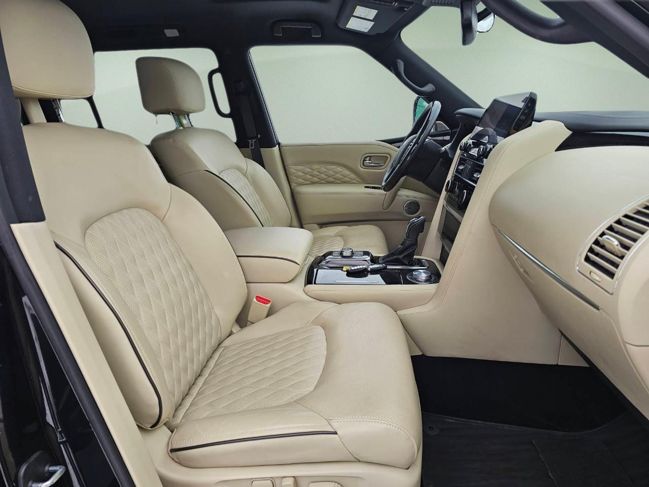2023 Infiniti QX80  Photo