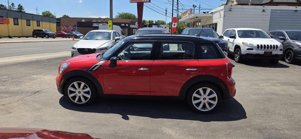 2011 MINI Cooper Countryman All-wheel Drive 4dr S ALL4 Photo3