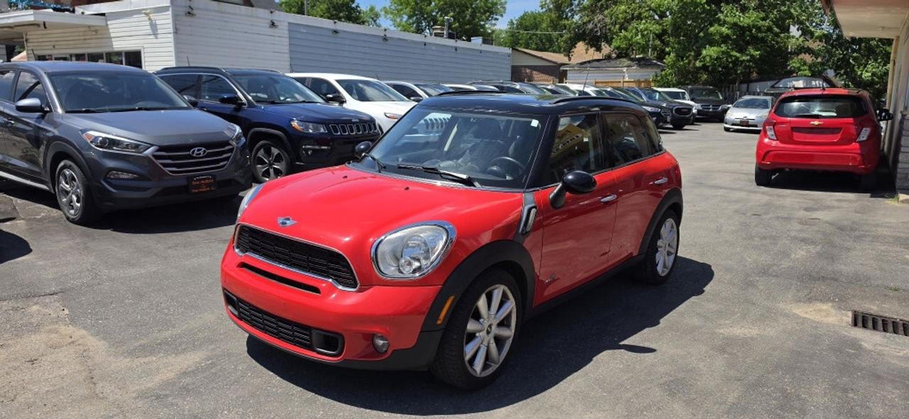 2011 MINI Cooper Countryman All-wheel Drive 4dr S ALL4 Photo