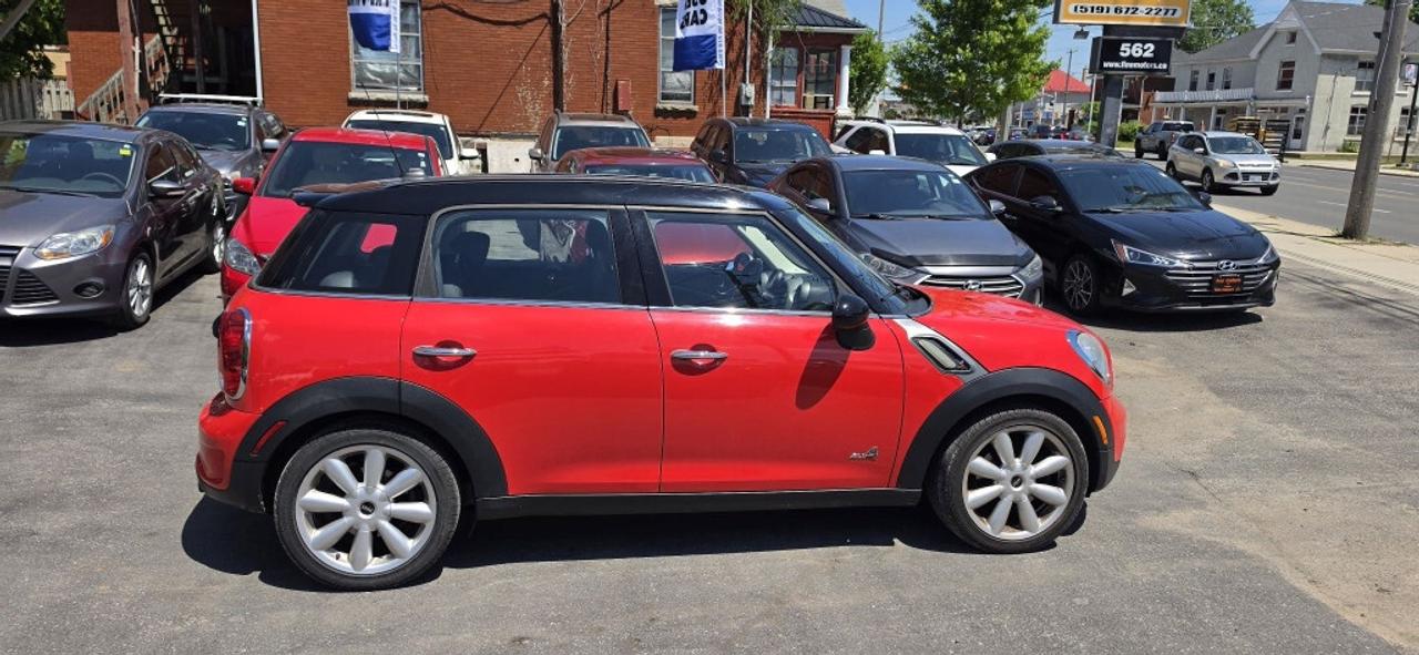 2011 MINI Cooper Countryman All-wheel Drive 4dr S ALL4 Photo
