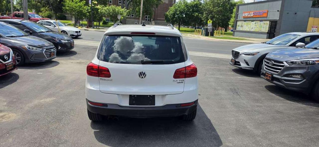2014 Volkswagen Tiguan 4MOTION Auto Comfortline Photo
