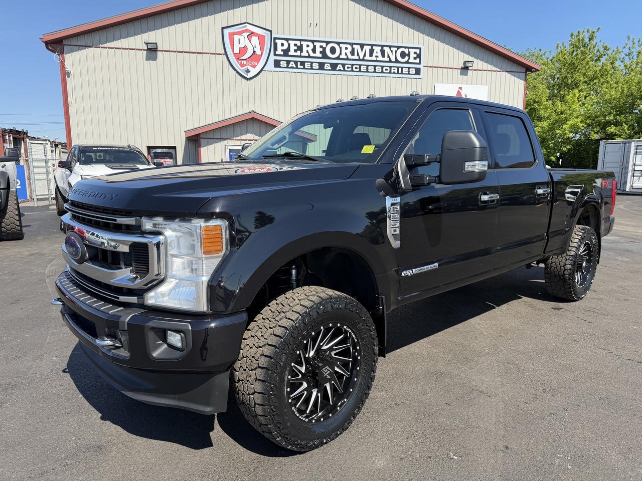 2020 Ford F-250 XLT LEVEL/WHEEL/TIRE PKG!! Photo