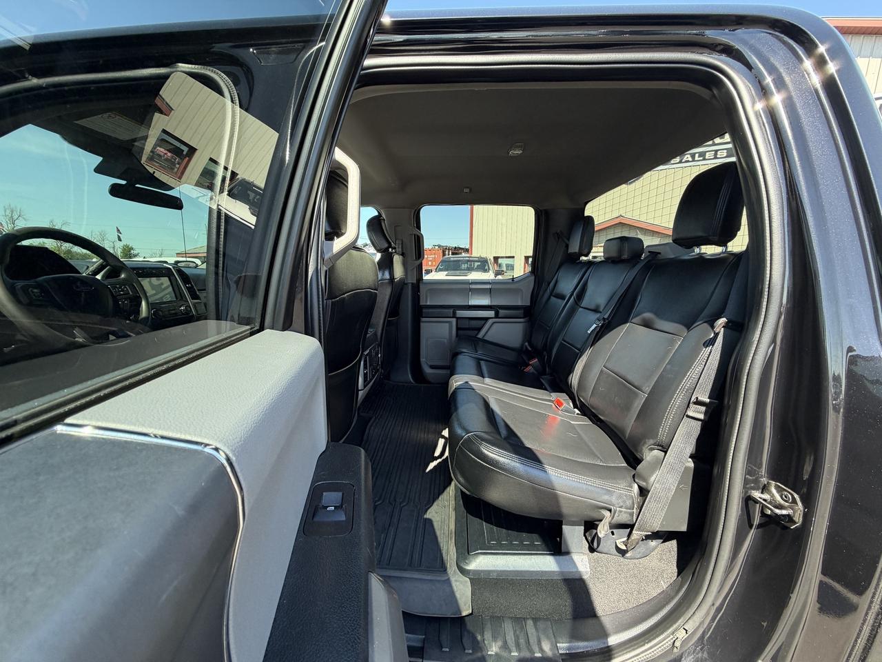 2020 Ford F-250 XLT LEVEL/WHEEL/TIRE PKG!! Photo