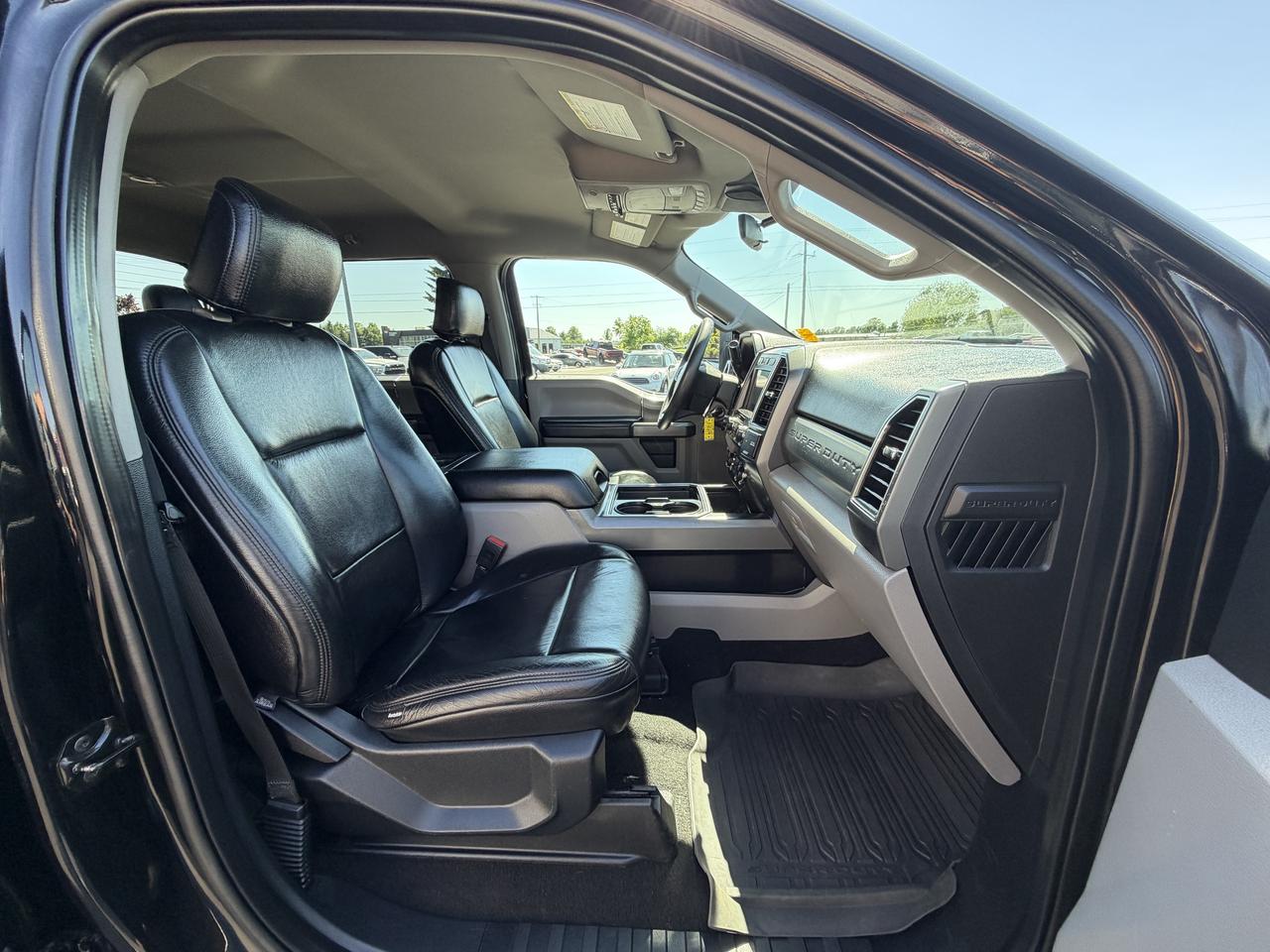 2020 Ford F-250 XLT LEVEL/WHEEL/TIRE PKG!! Photo