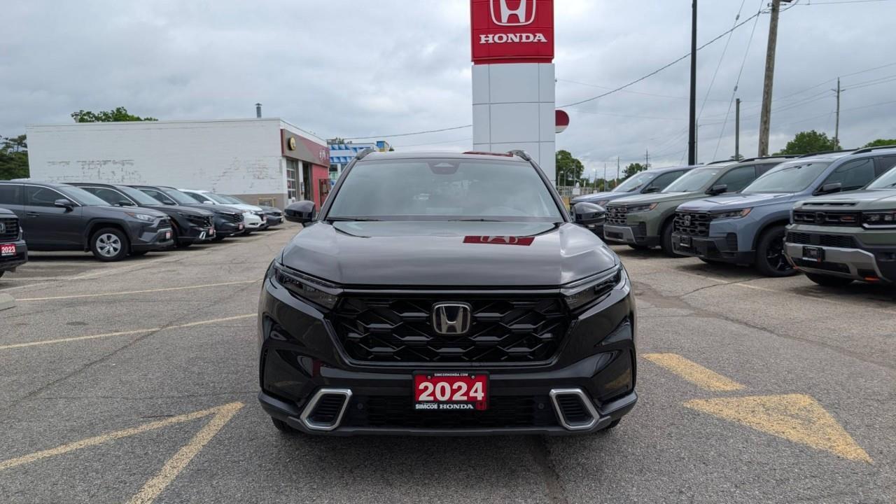 2024 Honda CR-V Hybrid Touring 4dr All-Wheel Drive Photo