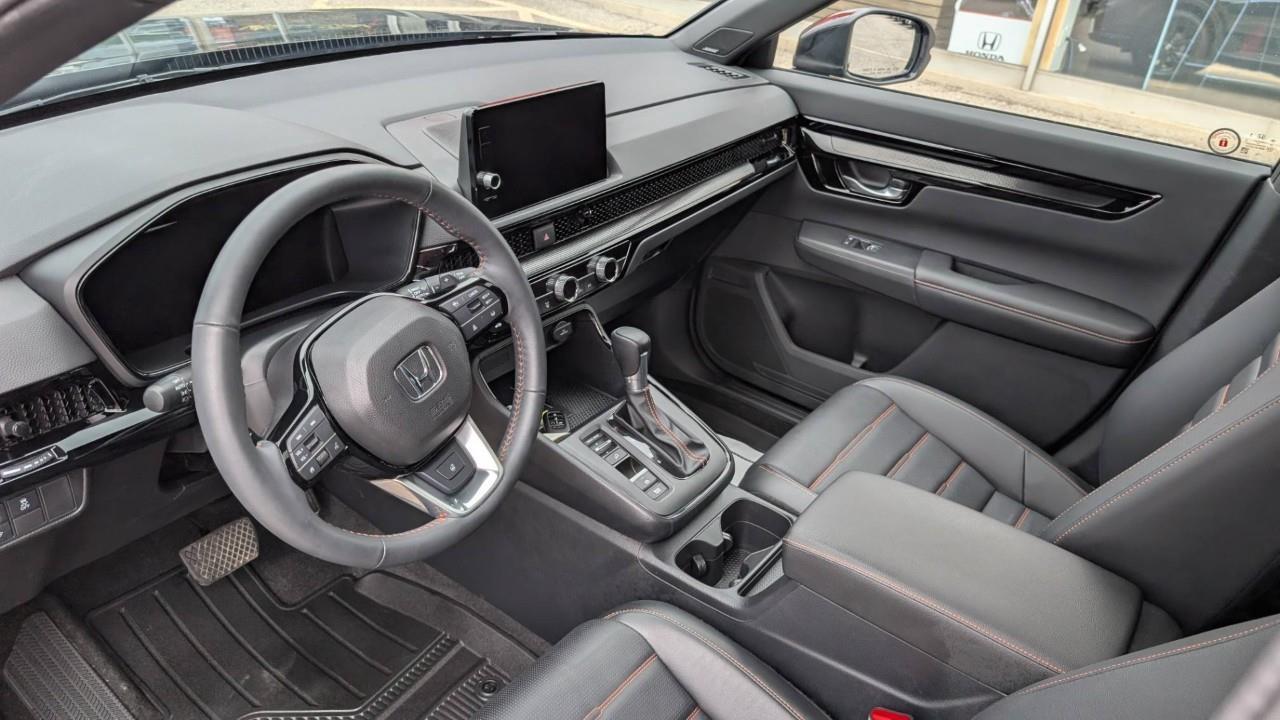 2024 Honda CR-V Hybrid Touring 4dr All-Wheel Drive Photo