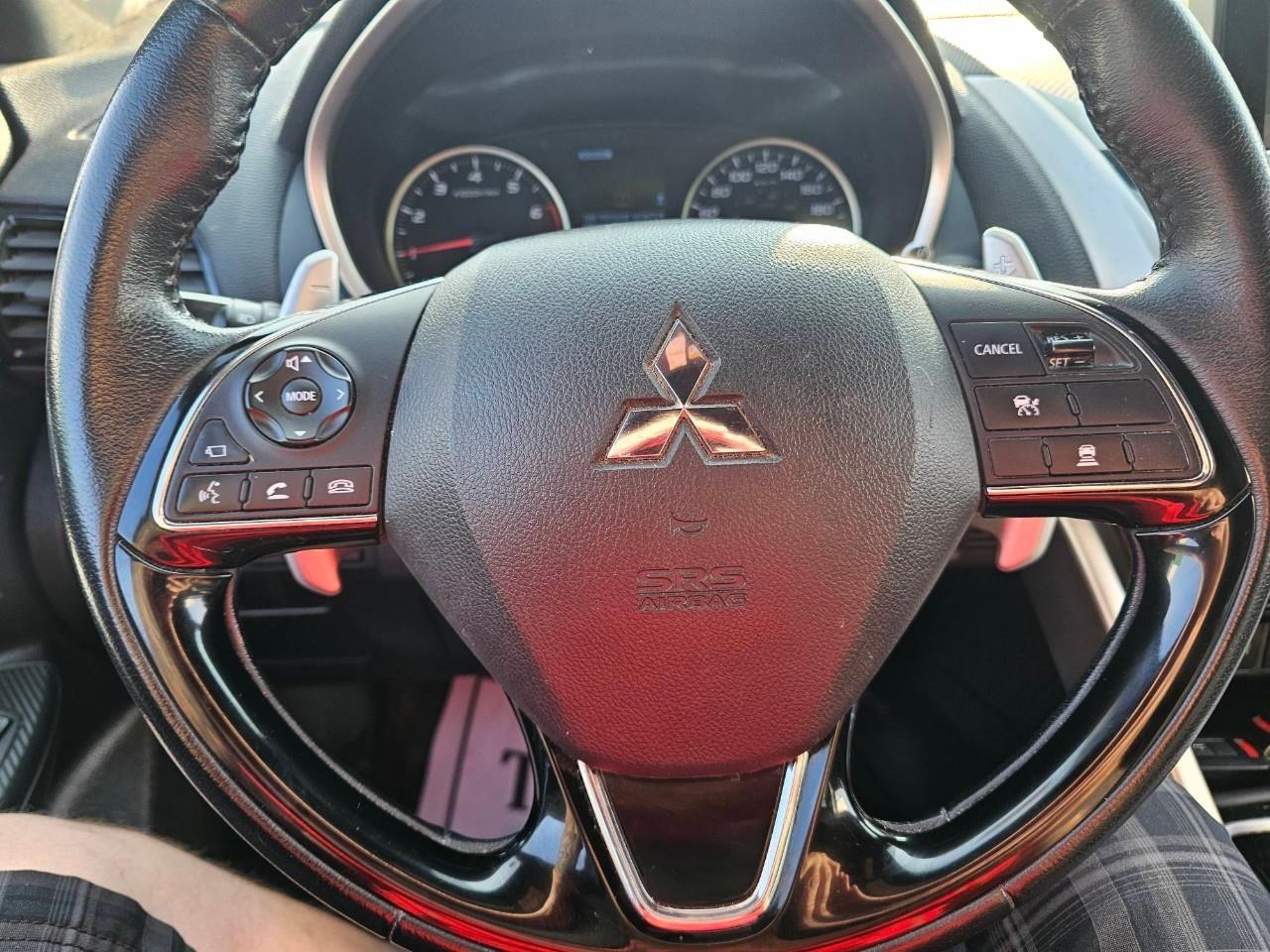 2022 Mitsubishi Eclipse Cross  Photo