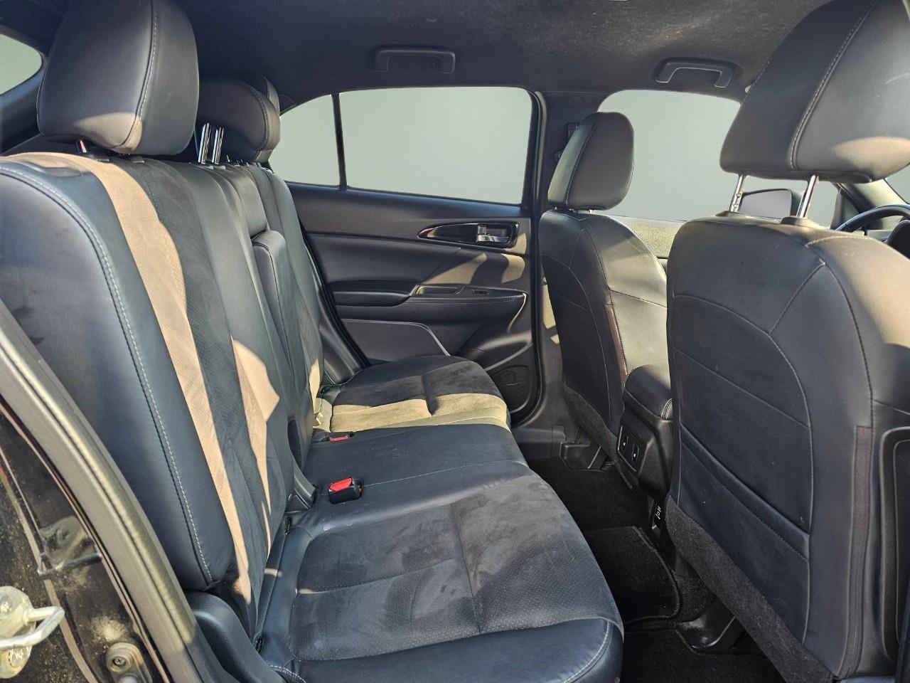 2022 Mitsubishi Eclipse Cross  Photo