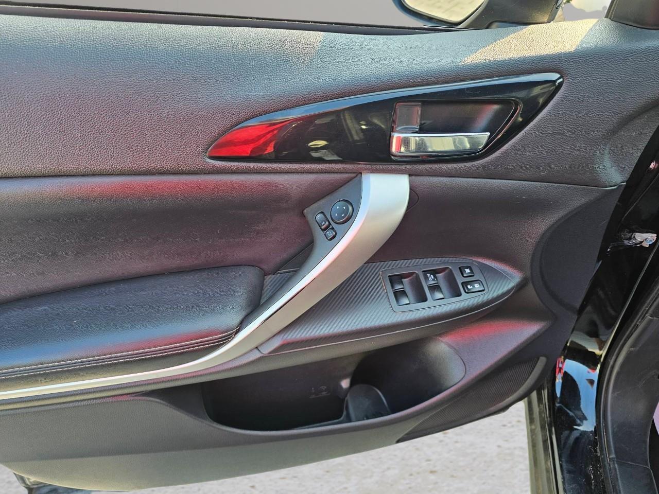 2022 Mitsubishi Eclipse Cross  Photo