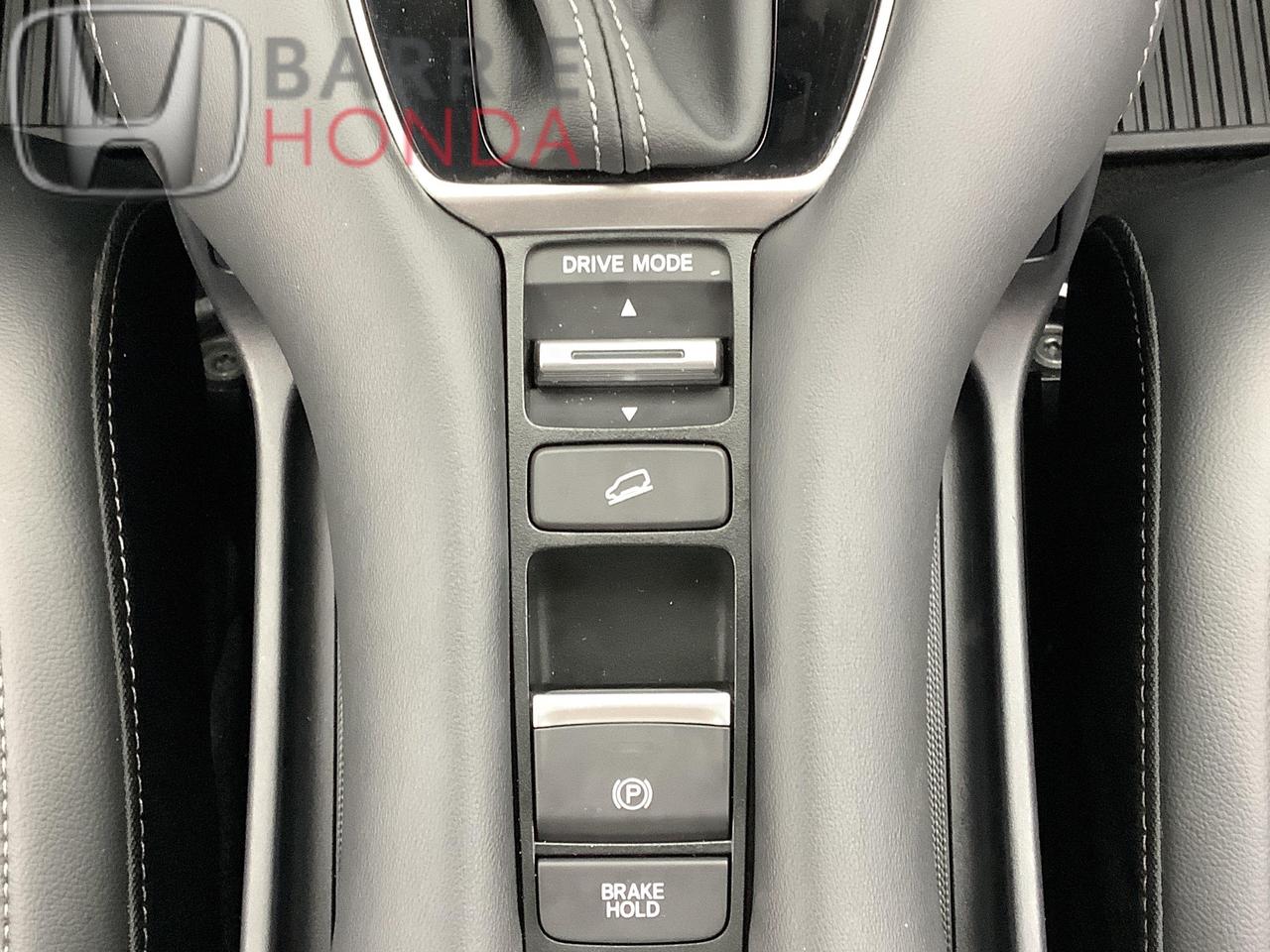 2024 Honda HR-V EX-L Navi 4dr All-Wheel Drive Photo