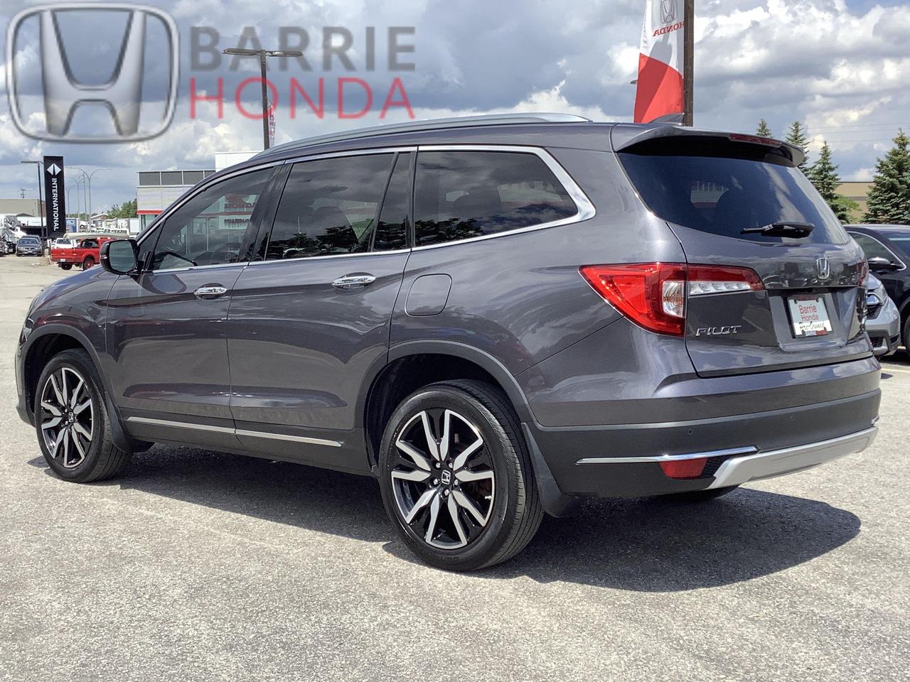 2022 Honda Pilot Touring 8P 4dr All-Wheel Drive Photo