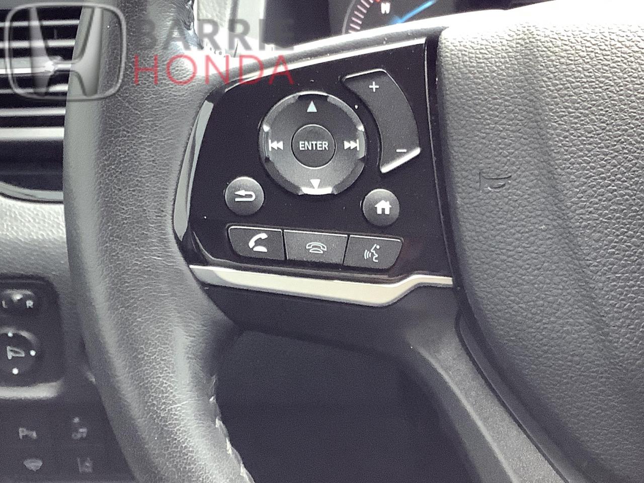 2022 Honda Pilot Touring 8P 4dr All-Wheel Drive Photo