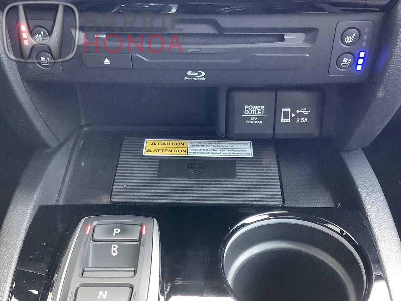 2022 Honda Pilot Touring 8P 4dr All-Wheel Drive Photo