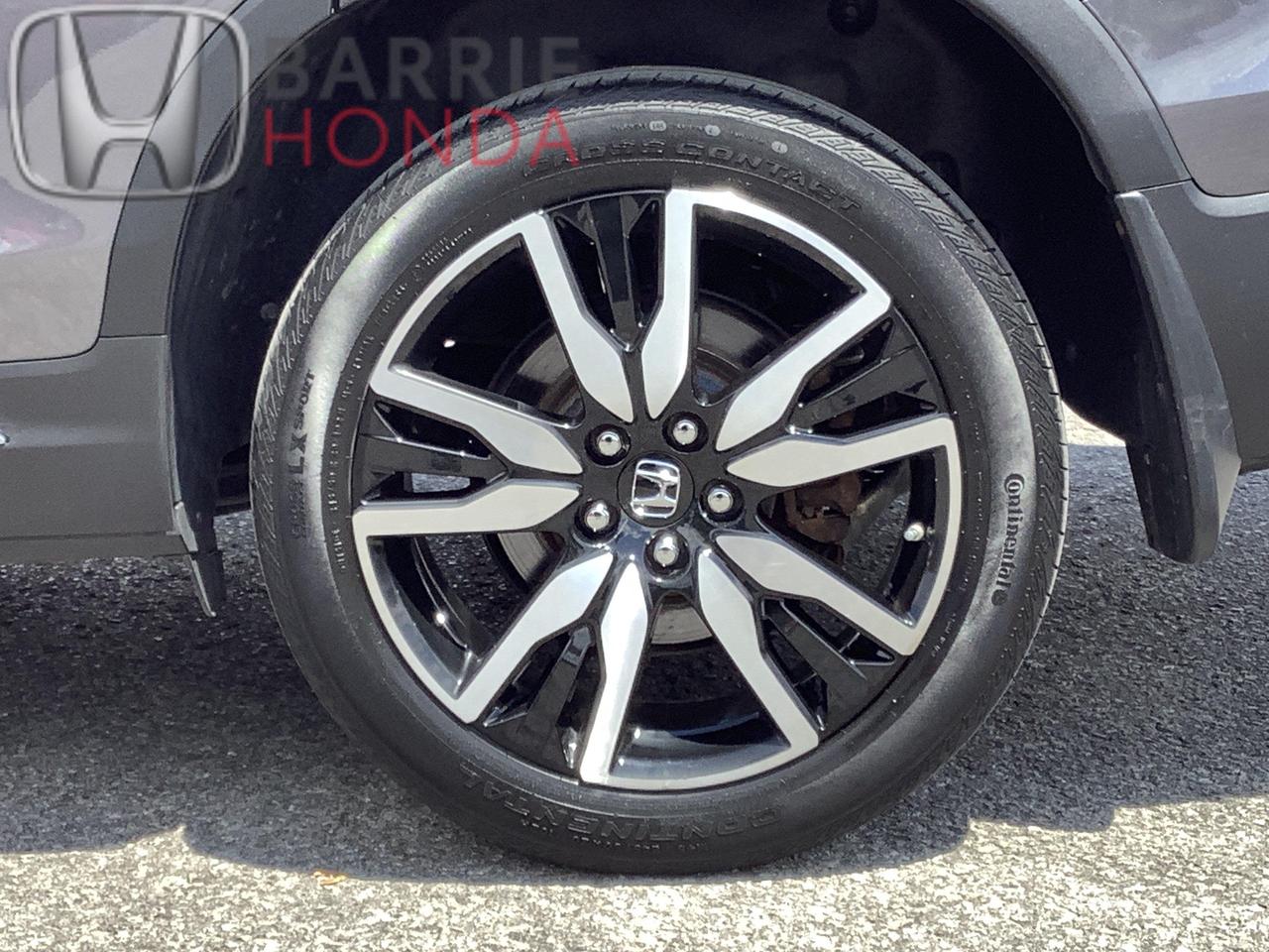 2022 Honda Pilot Touring 8P 4dr All-Wheel Drive Photo