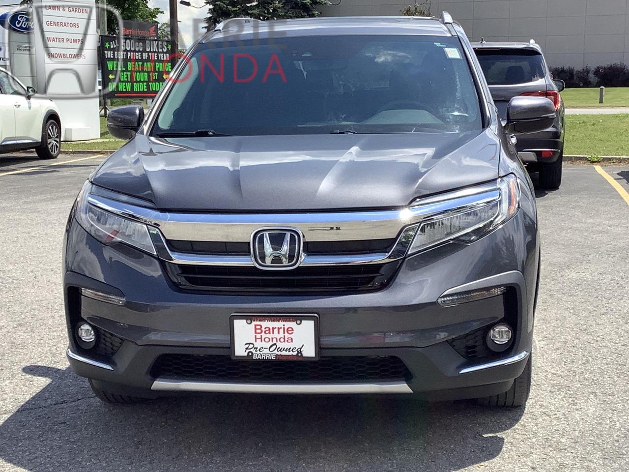 2022 Honda Pilot Touring 8P 4dr All-Wheel Drive Photo