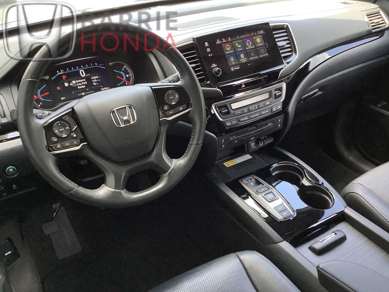 2022 Honda Pilot Touring 8P 4dr All-Wheel Drive Photo