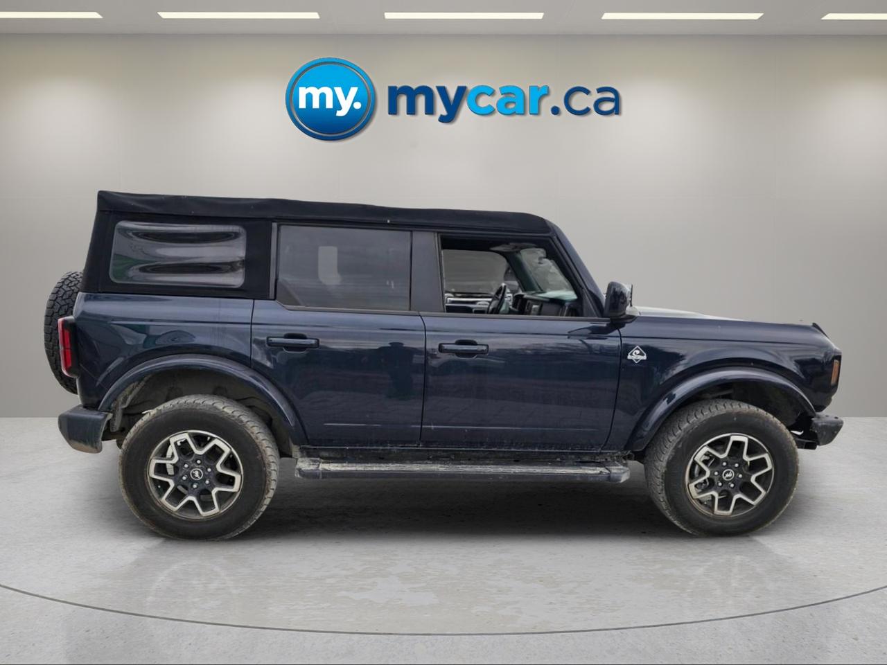 2021 Ford Bronco  Photo3