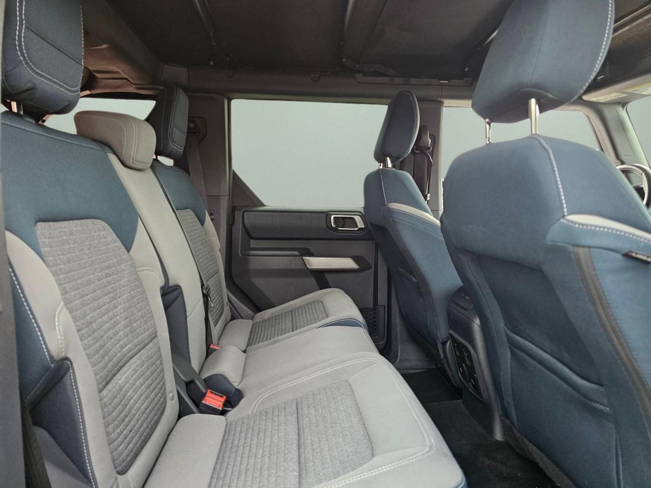2021 Ford Bronco  Photo