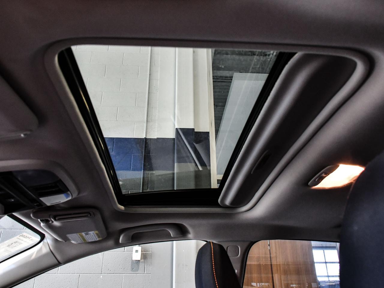 2018 Subaru Crosstrek SPORT   1OWNER   CAM   BT   CARPLAY   CERTIFIED Photo