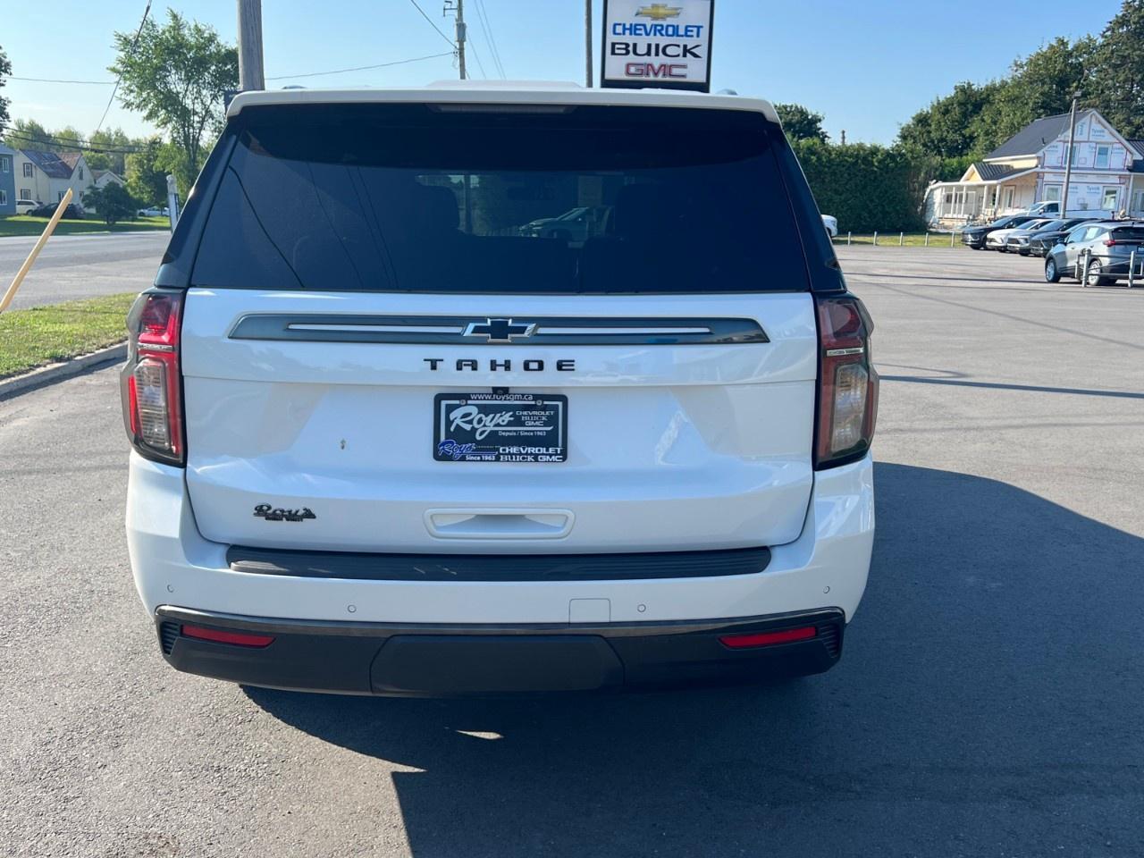 2022 Chevrolet Tahoe 4WD 4dr Z71 Photo3