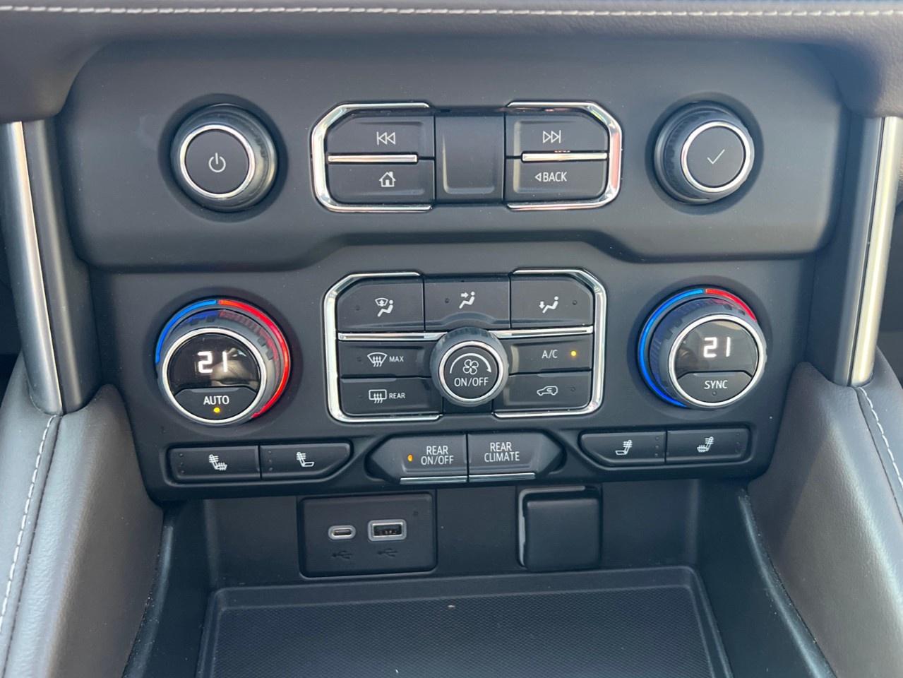 2022 Chevrolet Tahoe 4WD 4dr Z71 Photo
