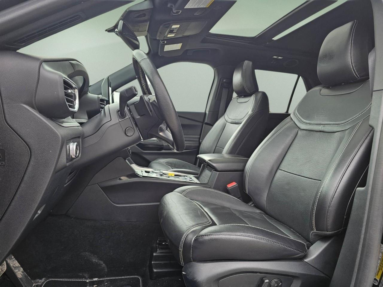 2022 Ford Explorer ST 4dr 4x4 Photo
