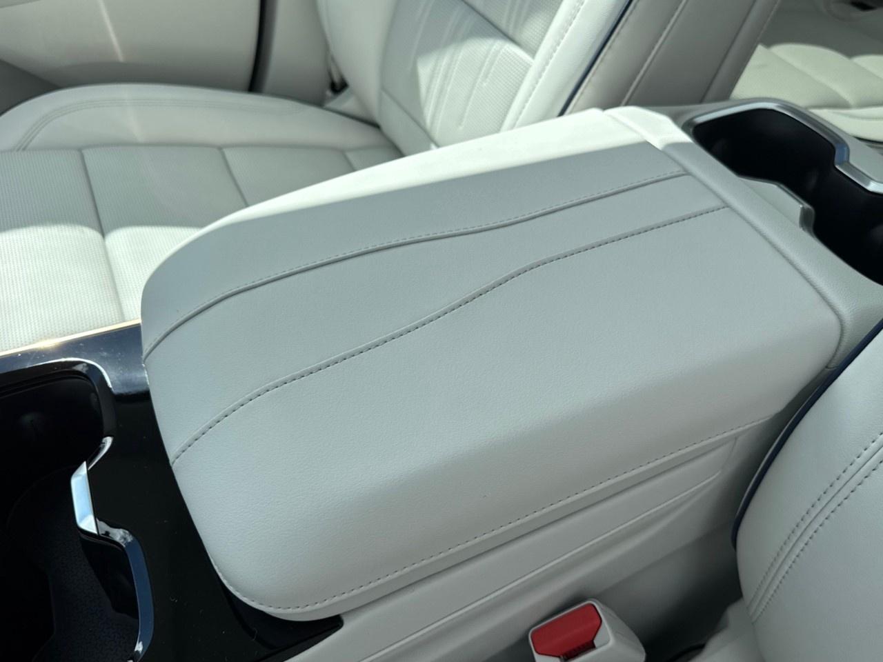 2026 Buick Enclave AWD 4dr Avenir Photo