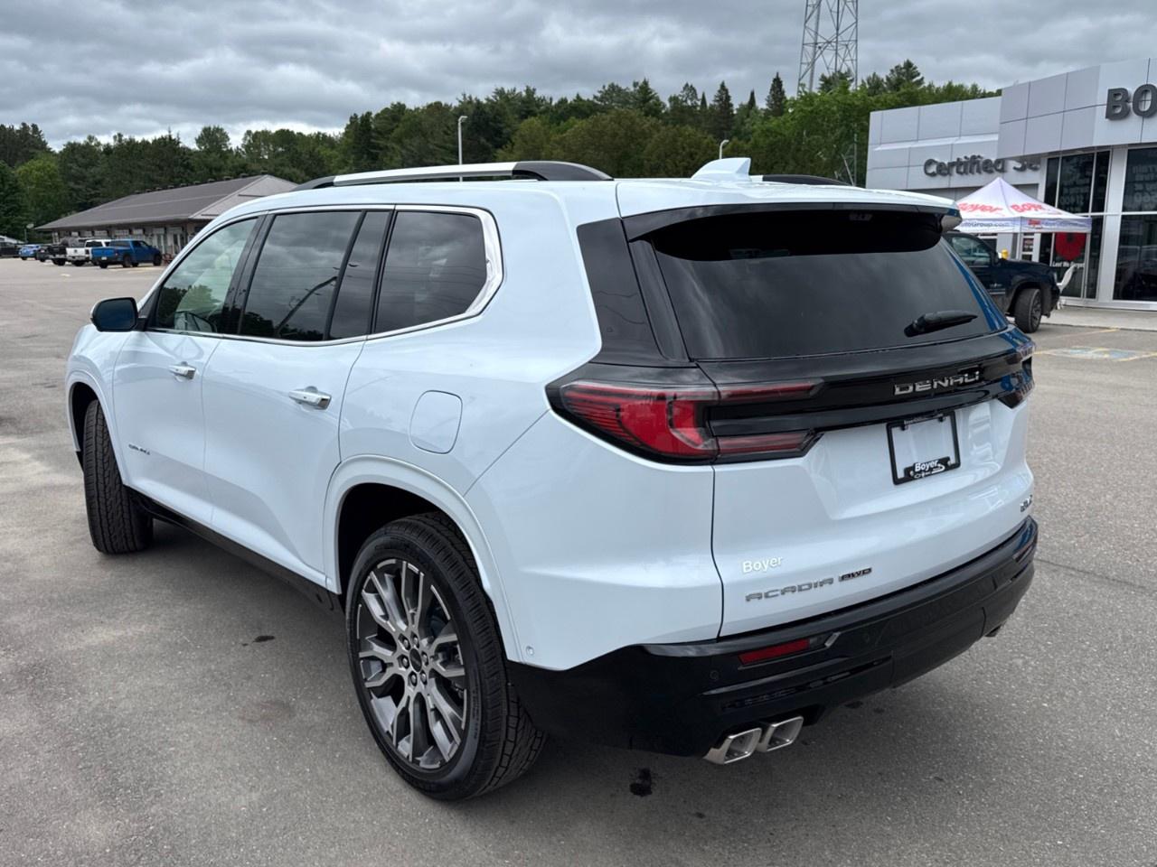 2026 GMC Acadia AWD Denali Ultimate Photo