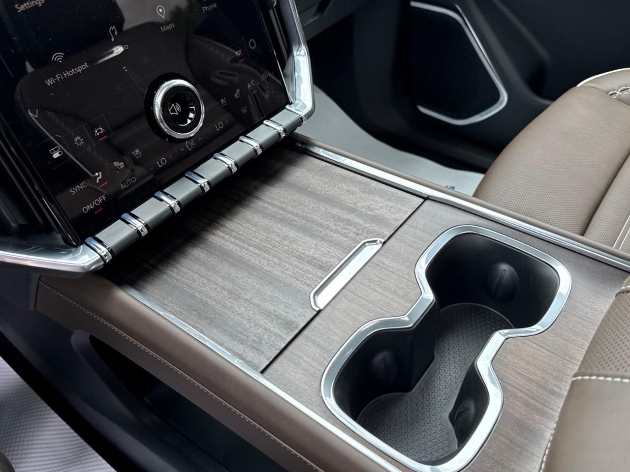 2026 GMC Acadia AWD Denali Ultimate Photo