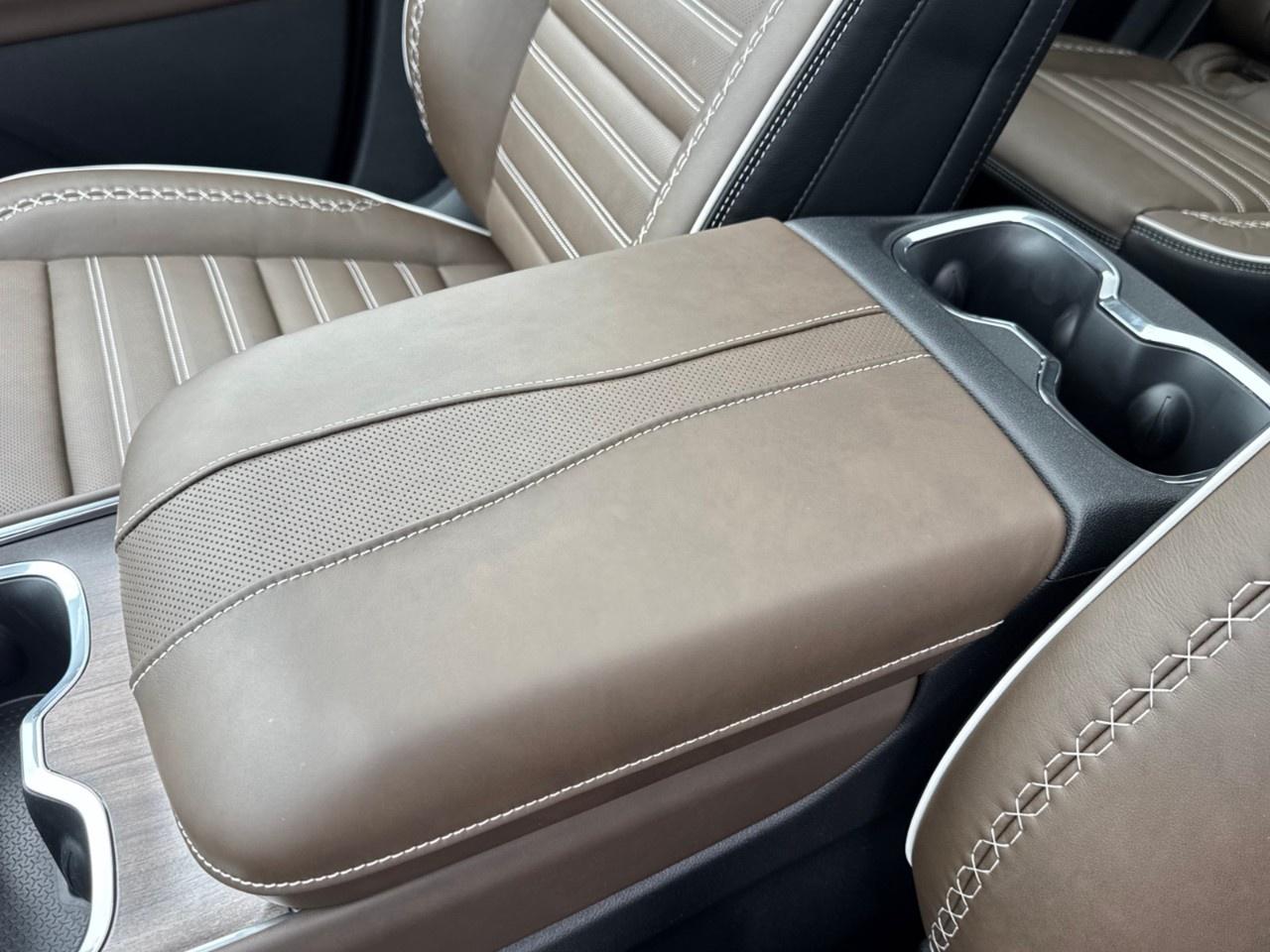 2026 GMC Acadia AWD Denali Ultimate Photo