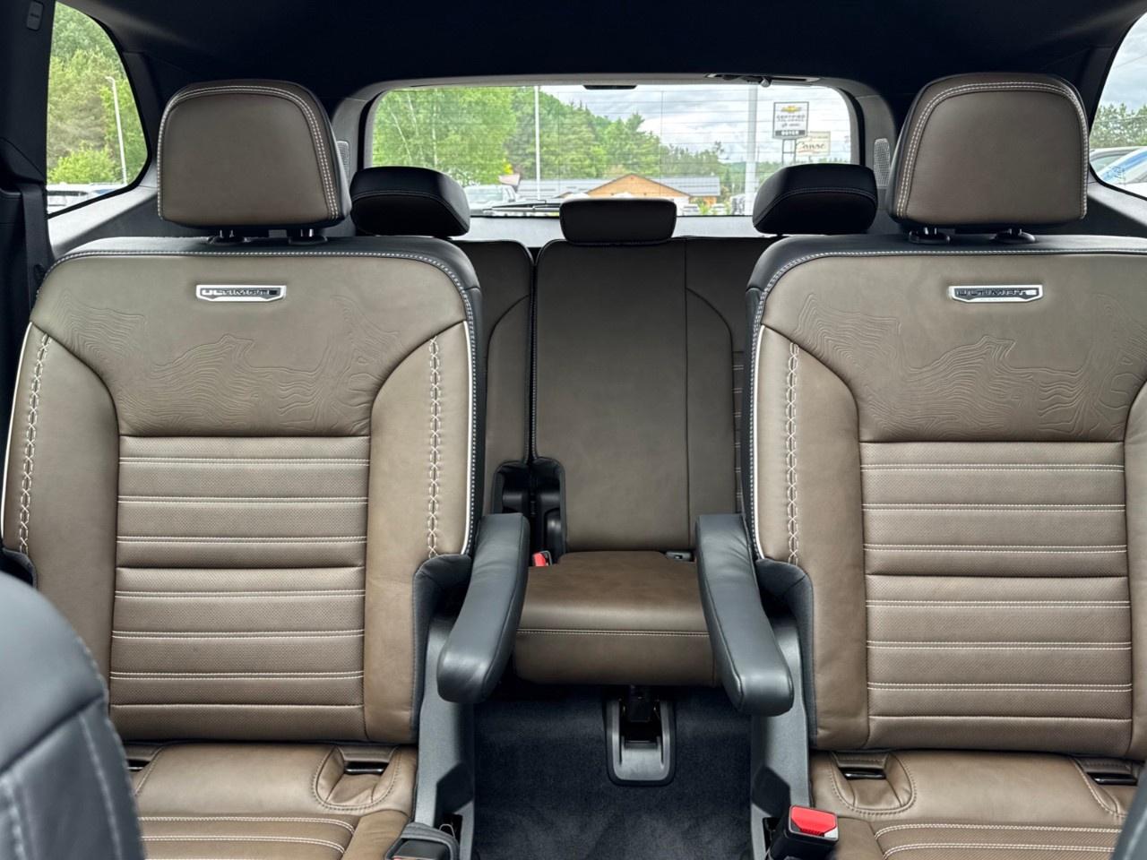 2026 GMC Acadia AWD Denali Ultimate Photo