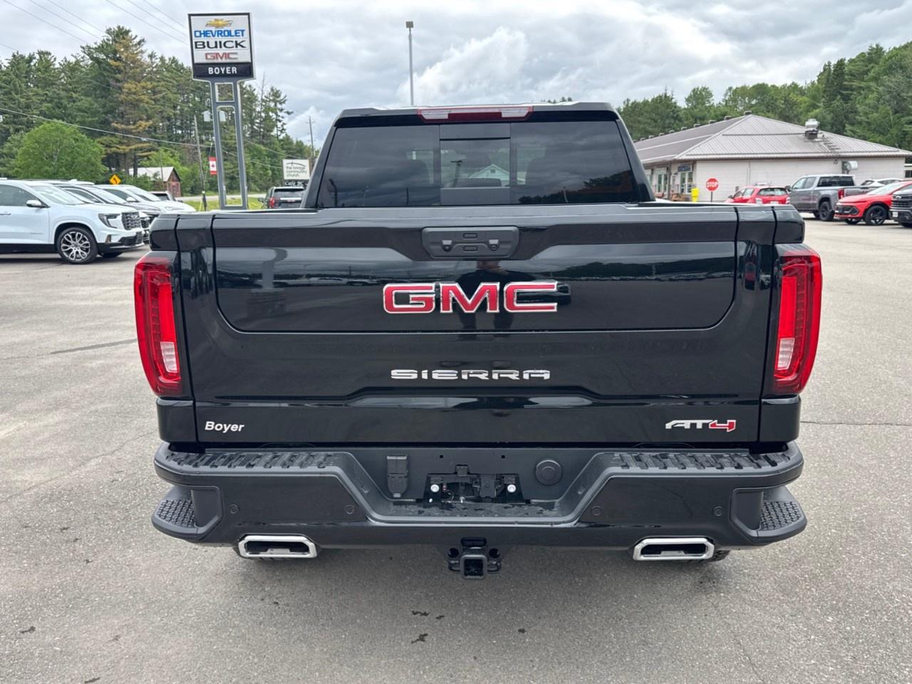 2026 GMC Sierra 1500 Crew Cab Short Box 4-Wheel Drive AT4 Photo