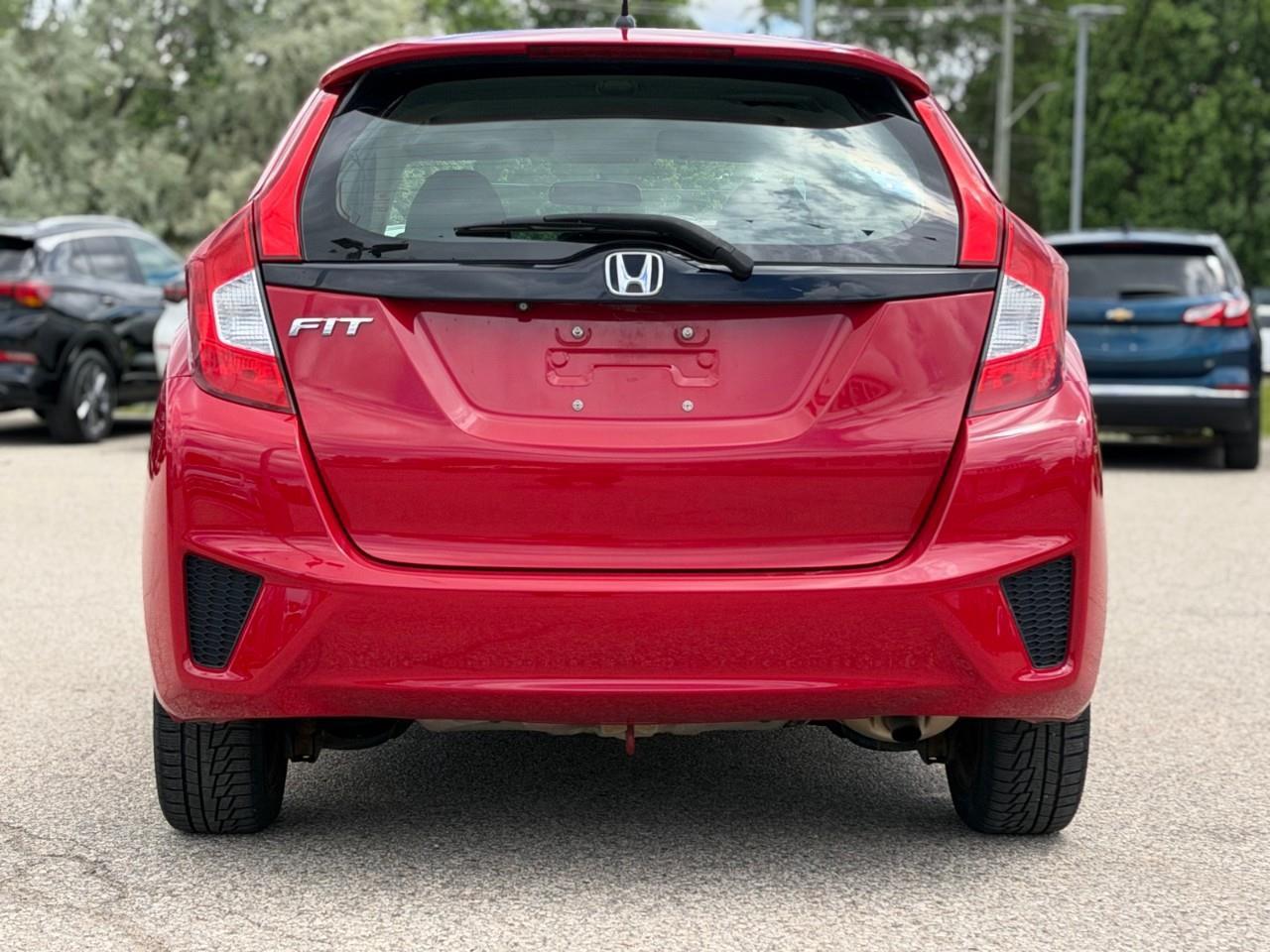 2015 Honda Fit LX CVT) 4dr Hatchback Photo