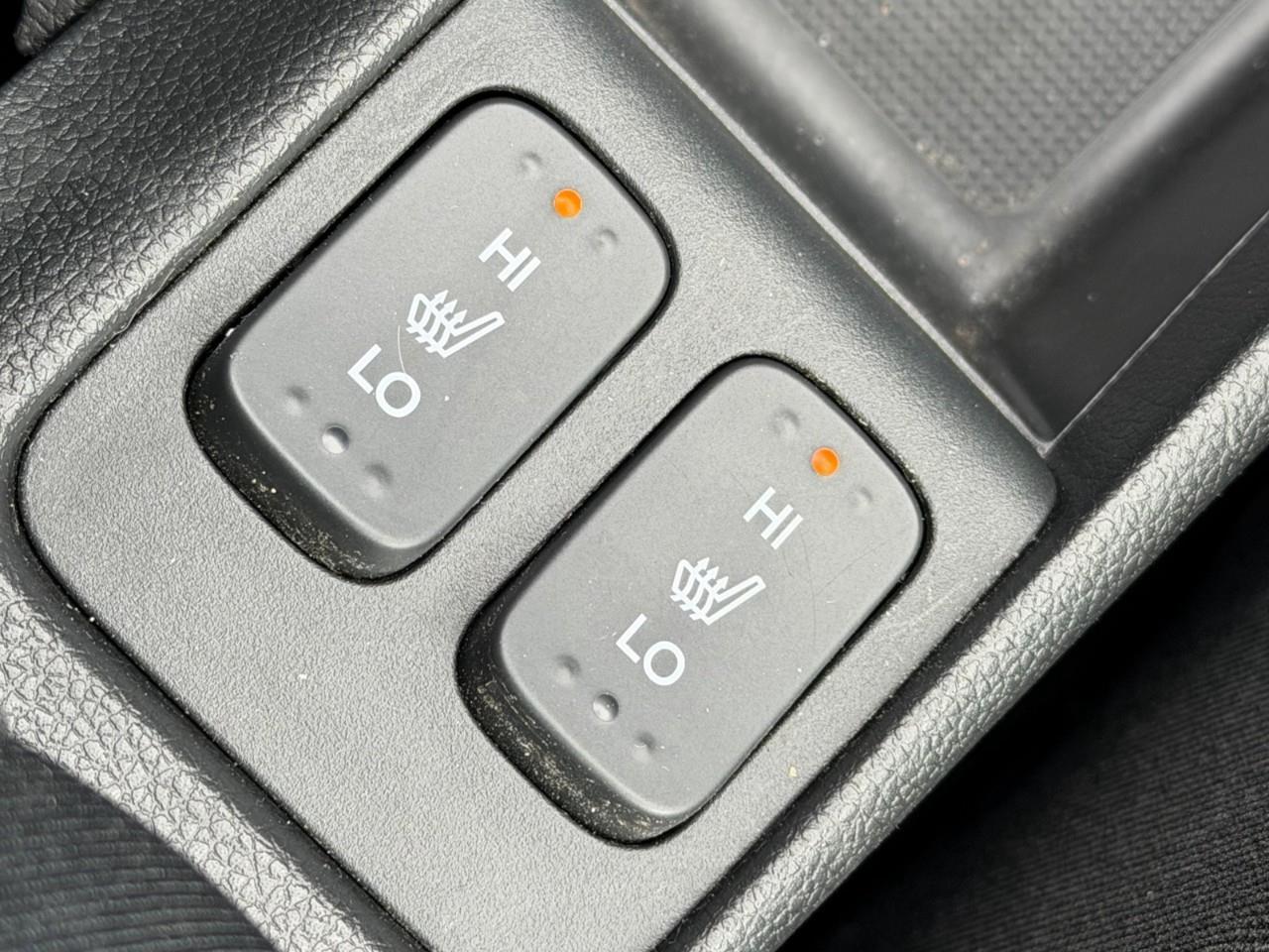 2015 Honda Fit LX CVT) 4dr Hatchback Photo